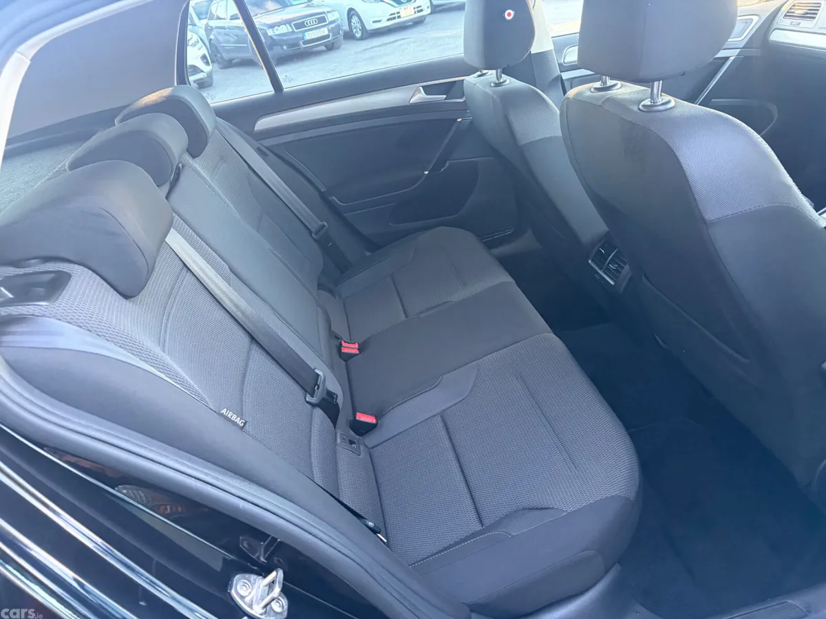 Volkswagen Golf Hatchback, Petrol, 2015, Black