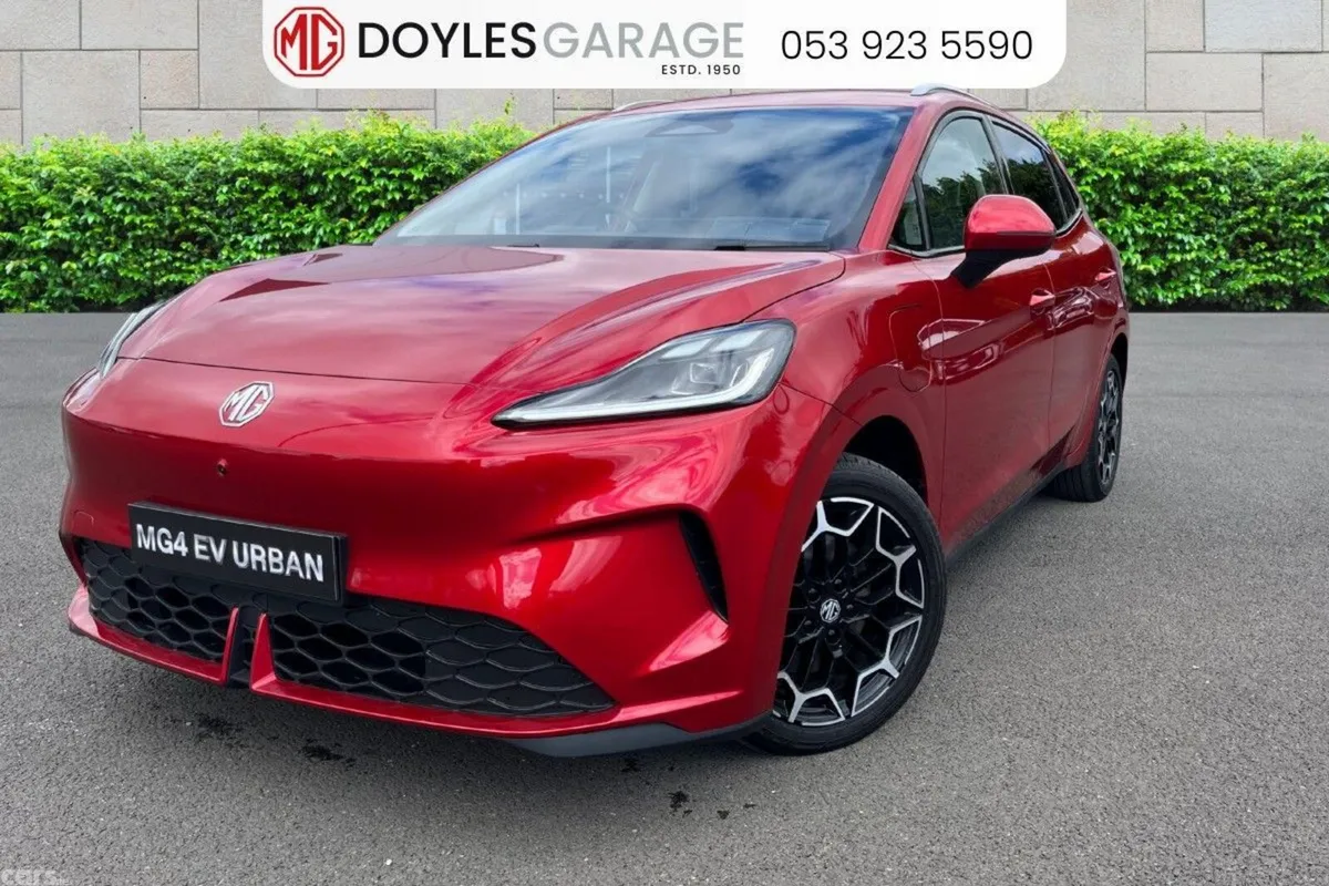 MG MG4 Hatchback, Electric, 2026, Red