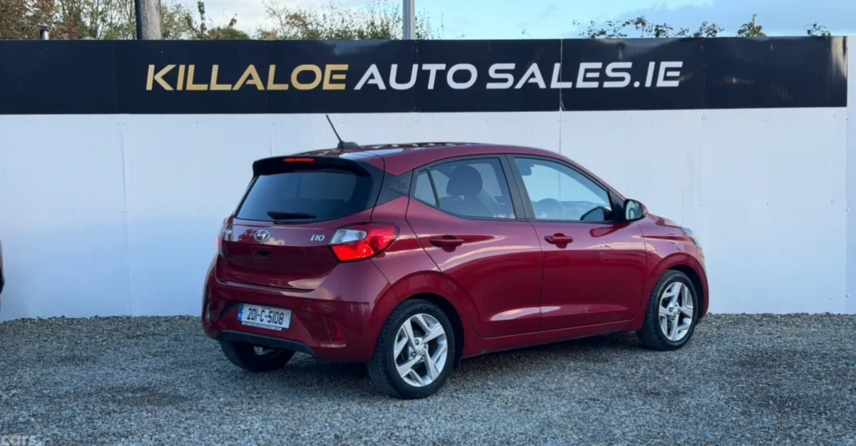 Hyundai i10 Hatchback, Petrol, 2020, Red