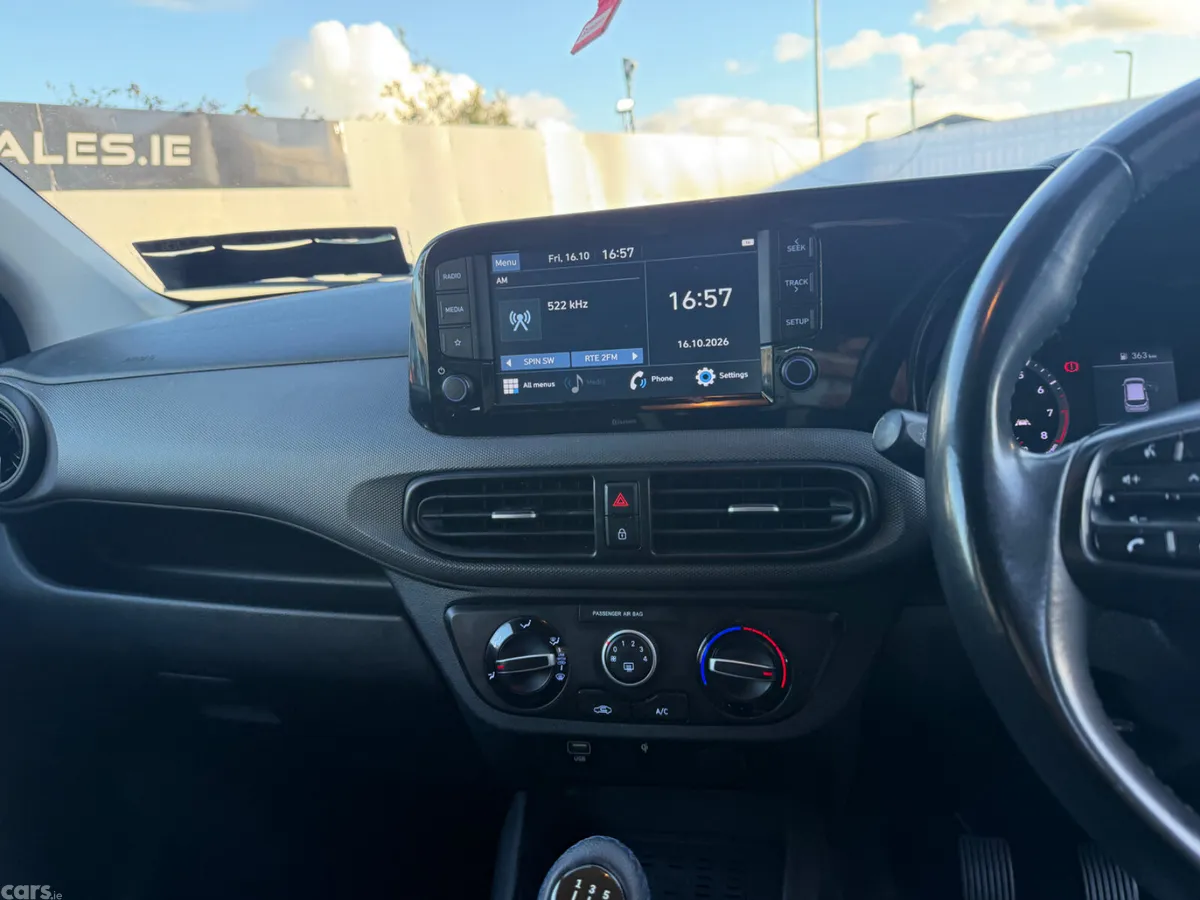 Hyundai i10 Hatchback, Petrol, 2020, Red