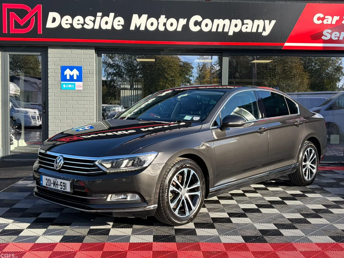 Volkswagen Passat Saloon, Diesel, 2020, Grey