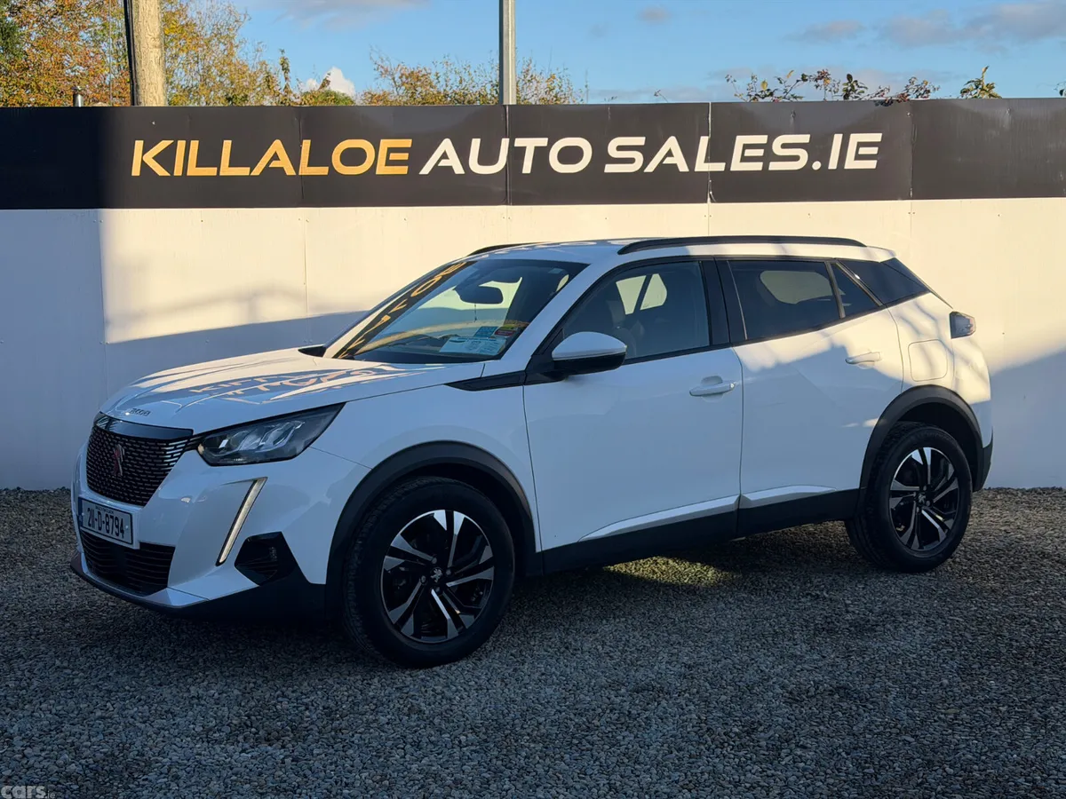 Peugeot 2008 MPV, Petrol, 2021, White