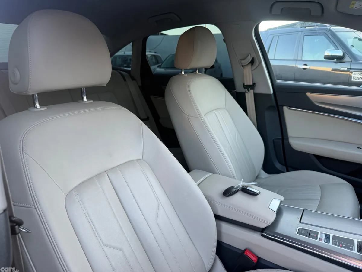 Audi A6 Saloon, Diesel, 2019, Black