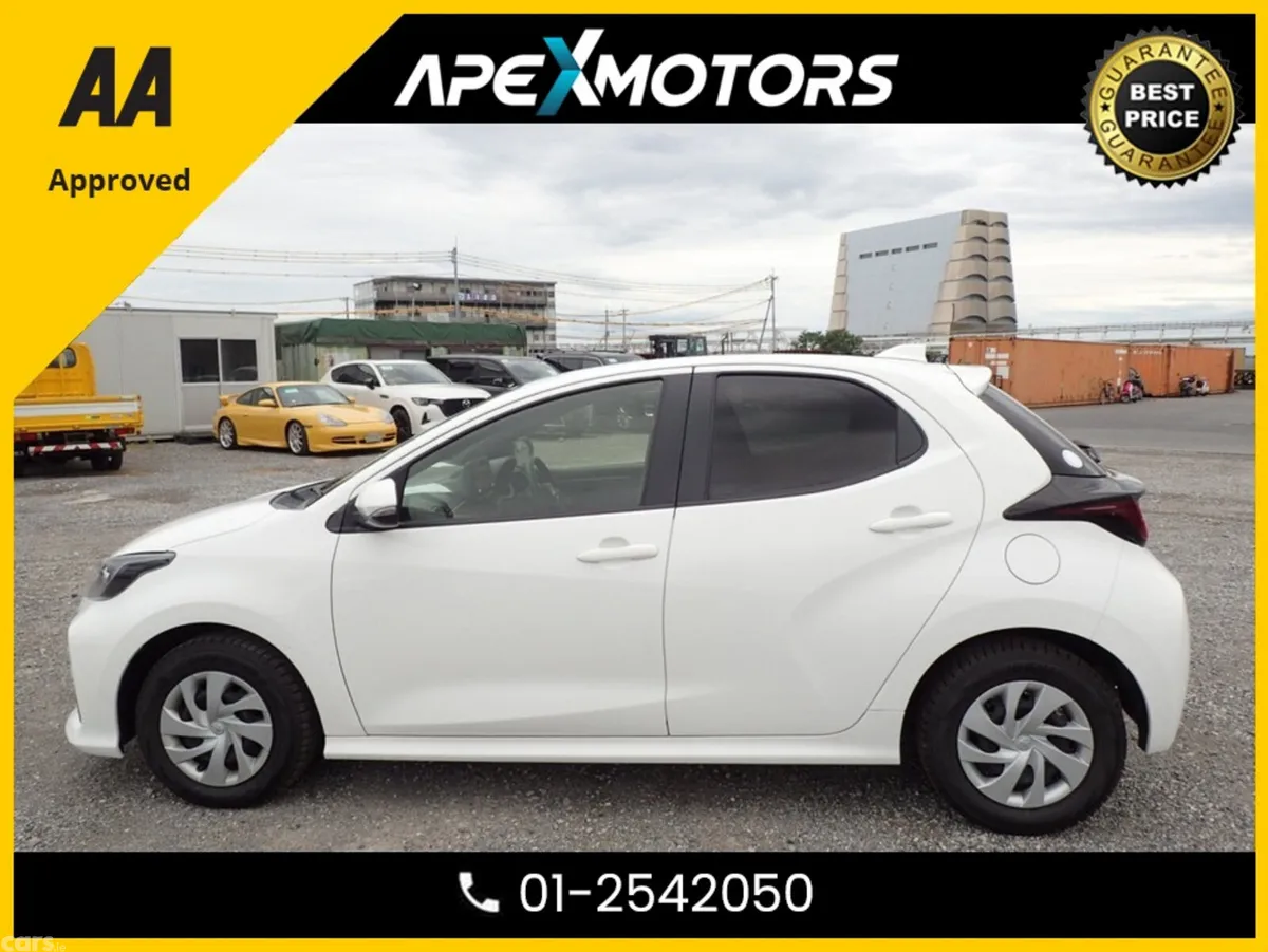 Toyota Yaris Hatchback, Petrol, 2020, White