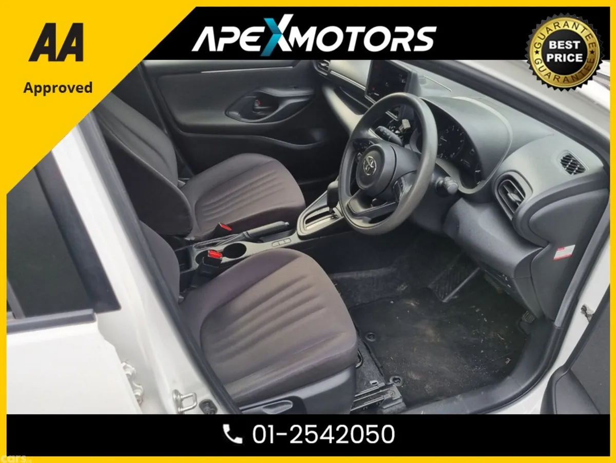 Toyota Yaris Hatchback, Petrol, 2020, White