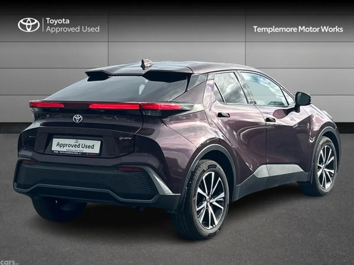 Toyota C-HR SUV, Petrol Hybrid, 2025, Purple