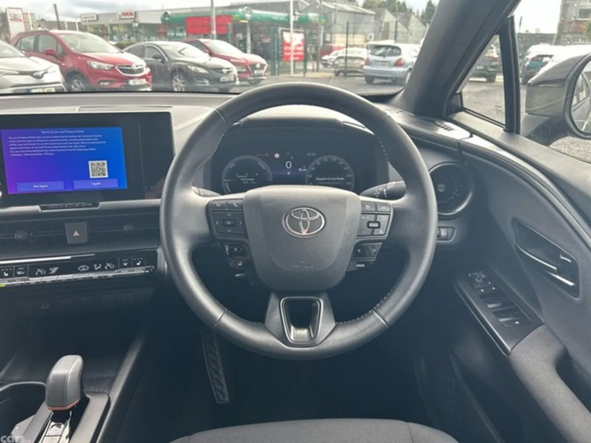 Toyota C-HR SUV, Petrol Hybrid, 2025, Purple