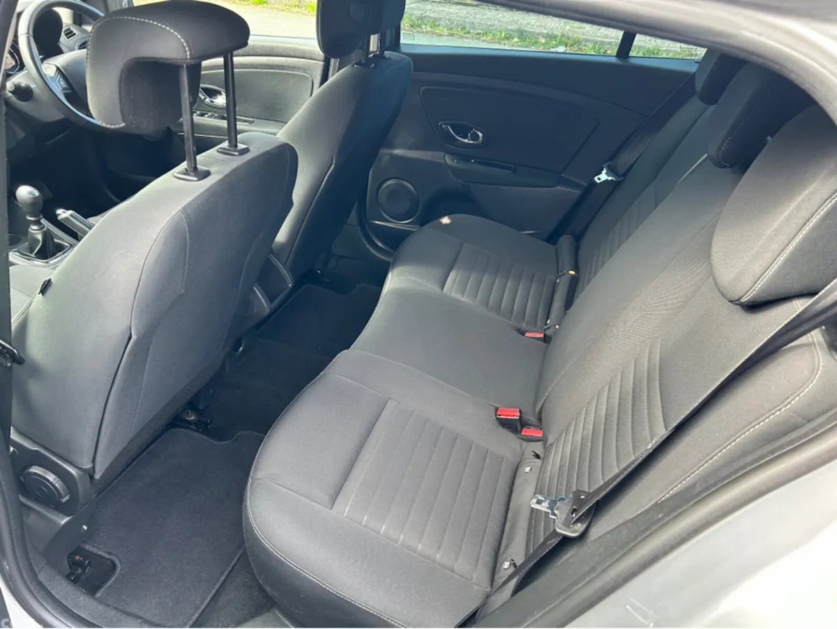Renault Megane Estate, Diesel, 2015, Silver