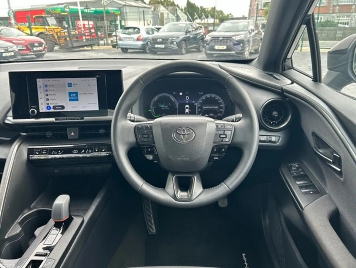 Toyota C-HR SUV, Petrol Hybrid, 2024, Grey