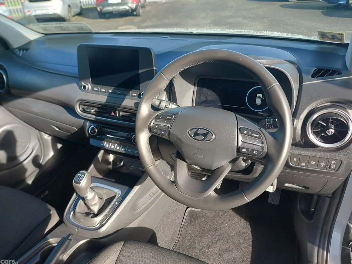 Hyundai KONA MPV, Petrol, 2023, Grey