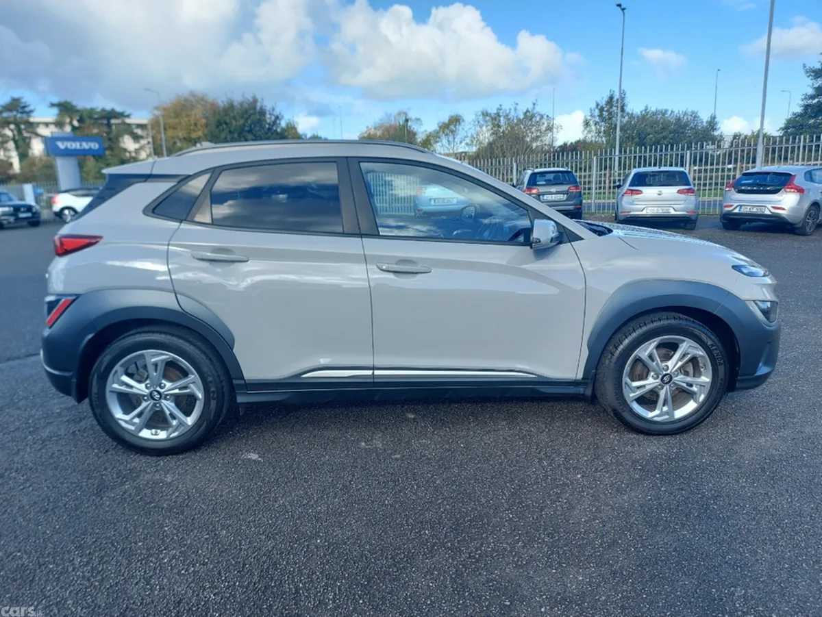 Hyundai KONA MPV, Petrol, 2023, Grey
