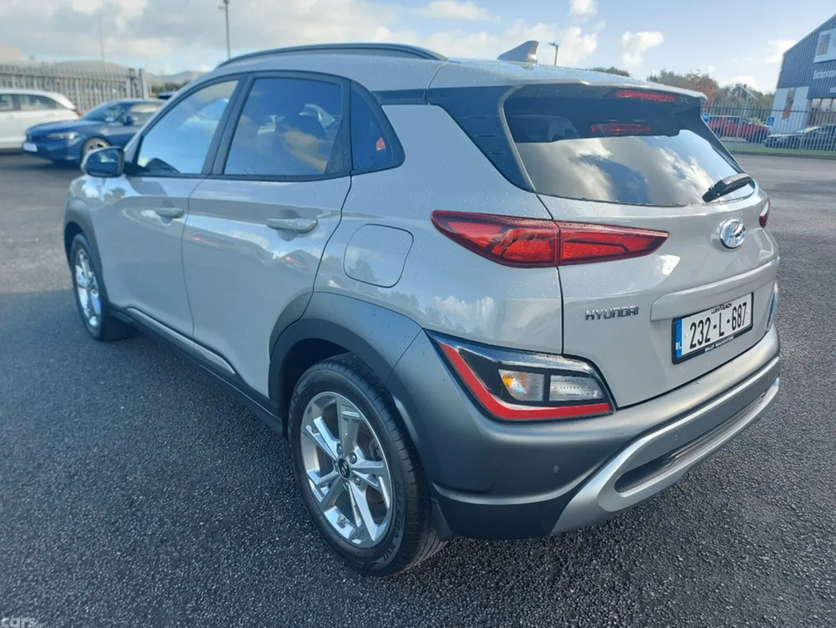 Hyundai KONA MPV, Petrol, 2023, Grey