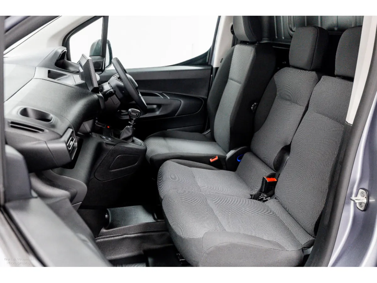 Peugeot Partner Van, Diesel, 2026, Grey