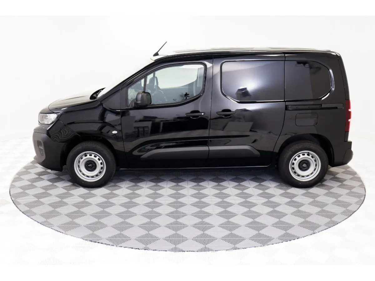 Peugeot Partner Van, Diesel, 2026, Black