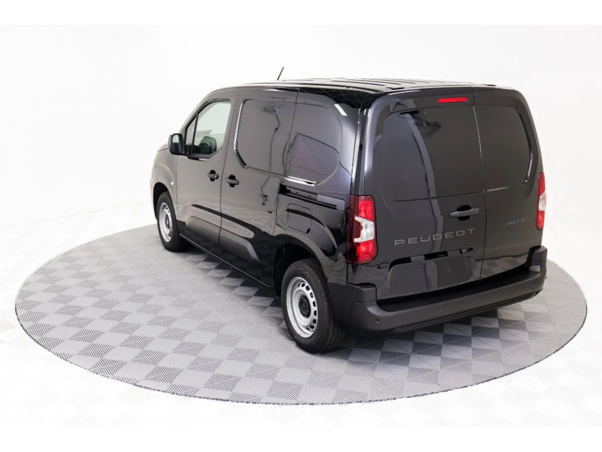Peugeot Partner Van, Diesel, 2026, Black