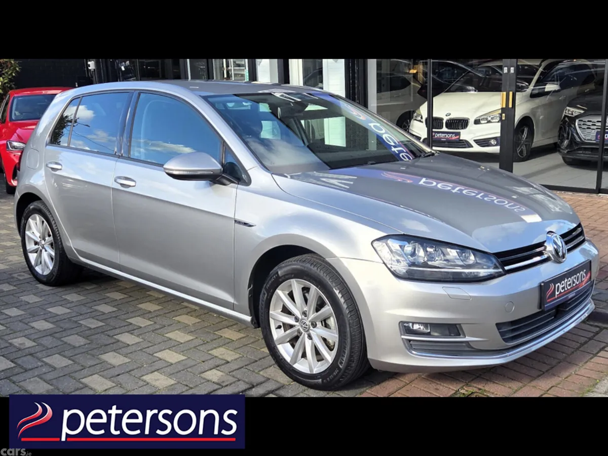 Volkswagen Golf Hatchback, Petrol, 2015, Silver