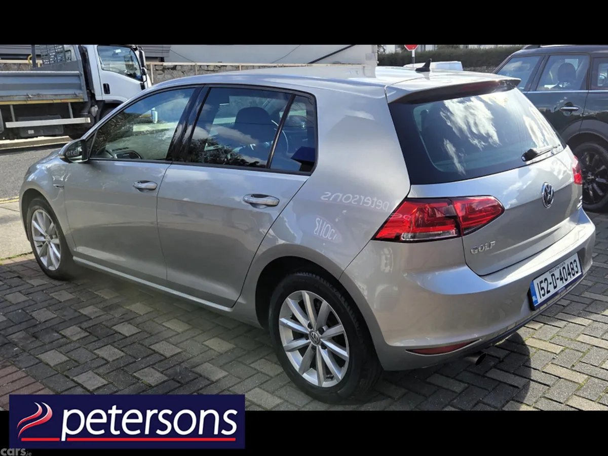 Volkswagen Golf Hatchback, Petrol, 2015, Silver