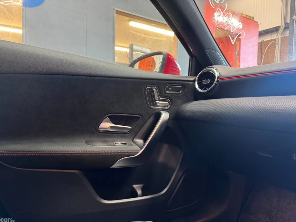 Mercedes-Benz A-Class Hatchback, Diesel, 2019, Red