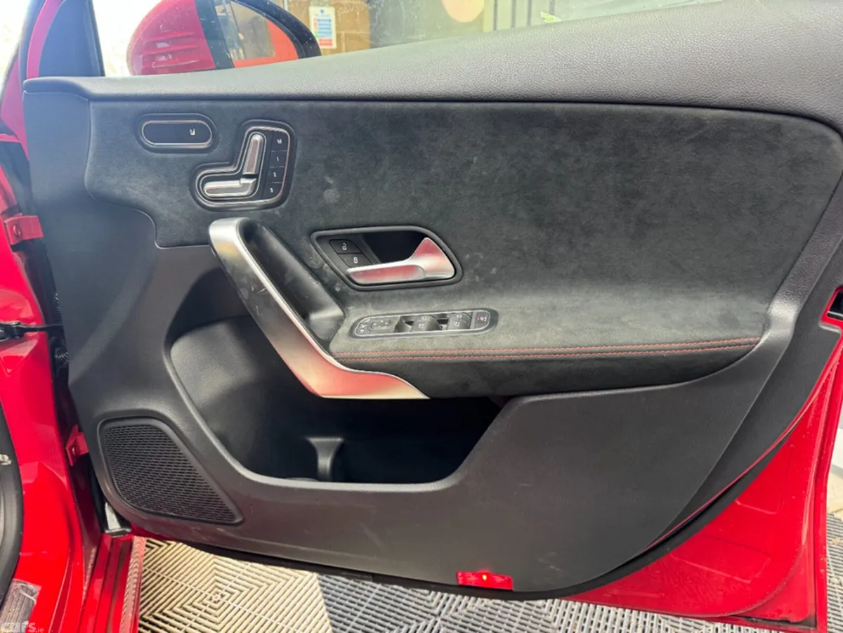 Mercedes-Benz A-Class Hatchback, Diesel, 2019, Red