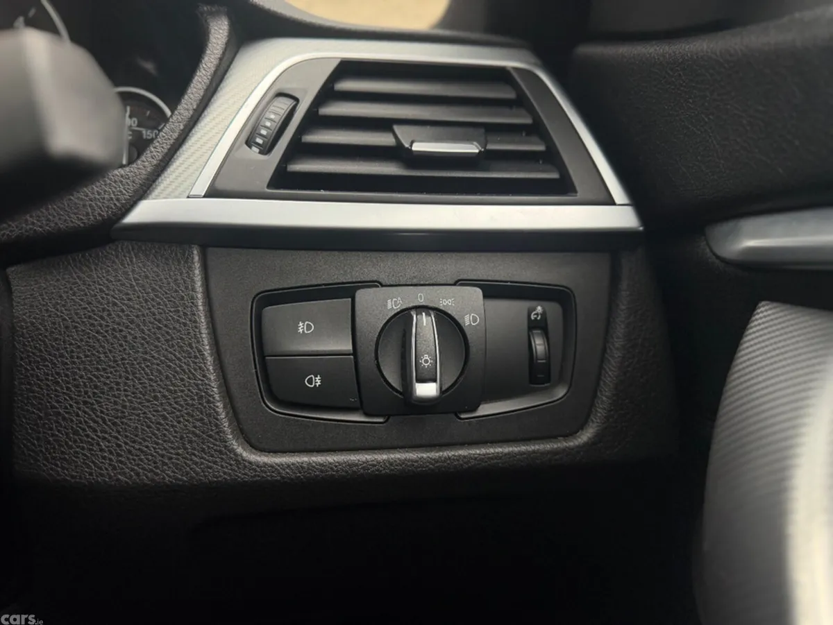 BMW 4-Series Coupe, Diesel, 2018, White
