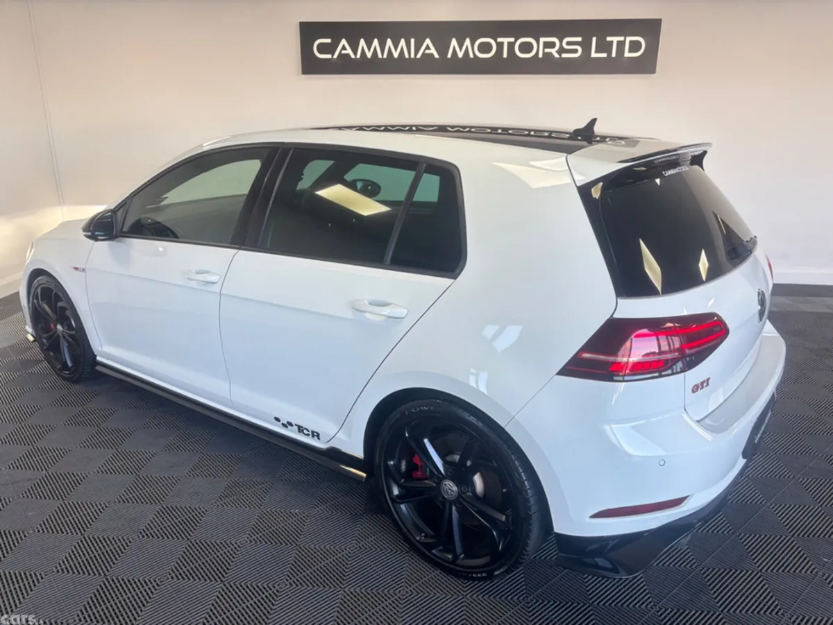 Volkswagen Golf Hatchback, Petrol, 2019, White