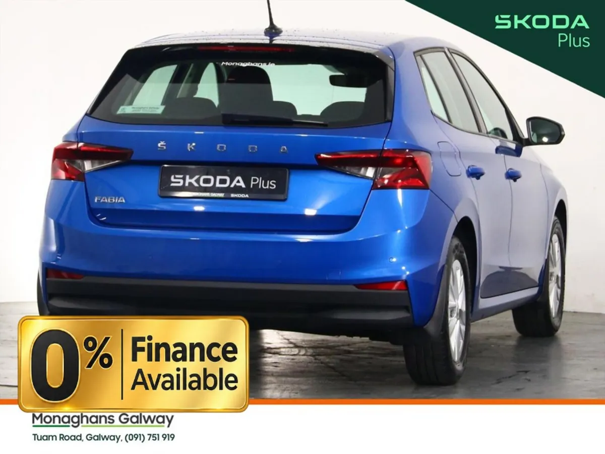 Skoda Fabia Hatchback, Petrol, 2022, Blue