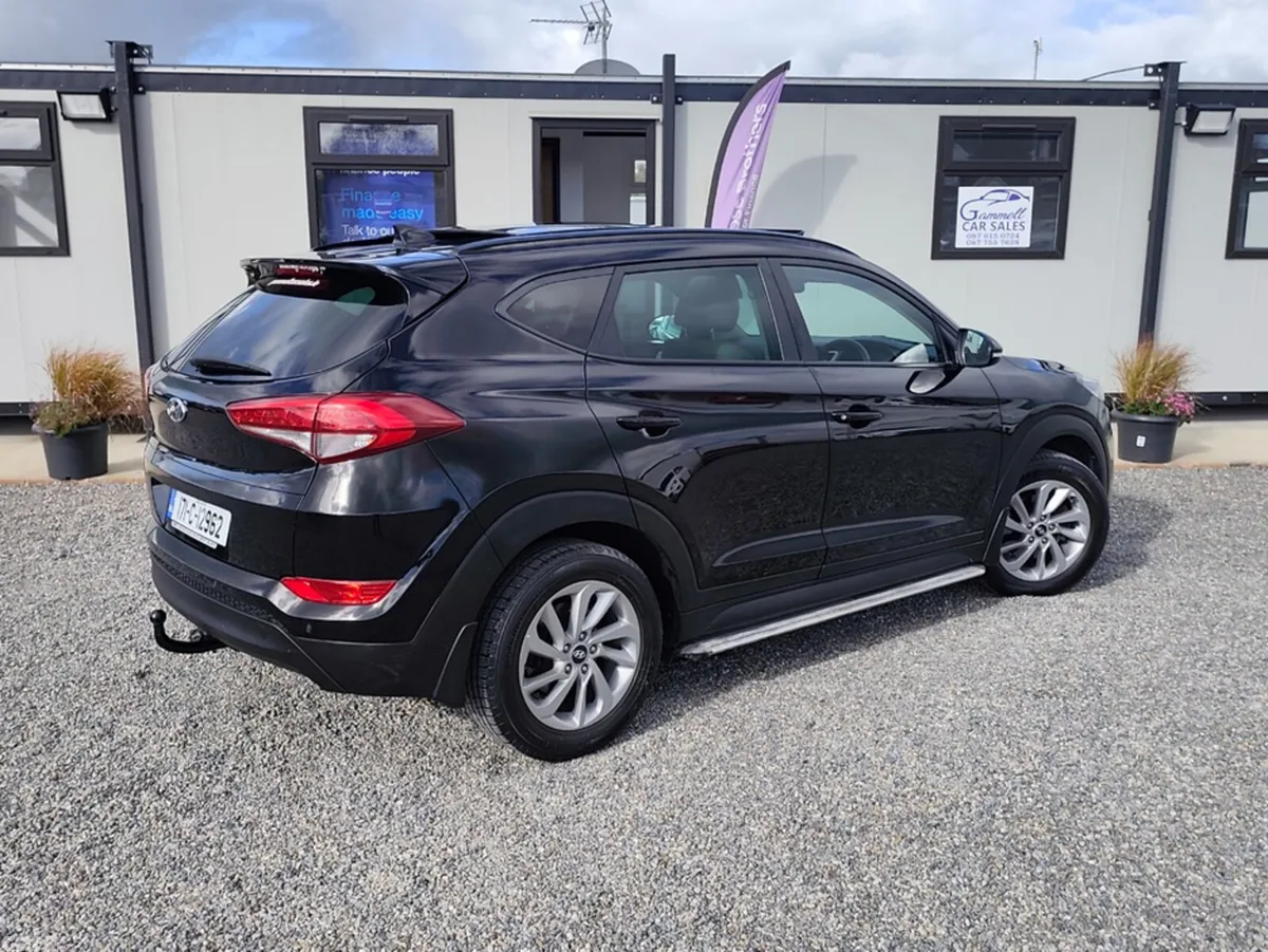 Hyundai Tucson MPV, Diesel, 2017, Black