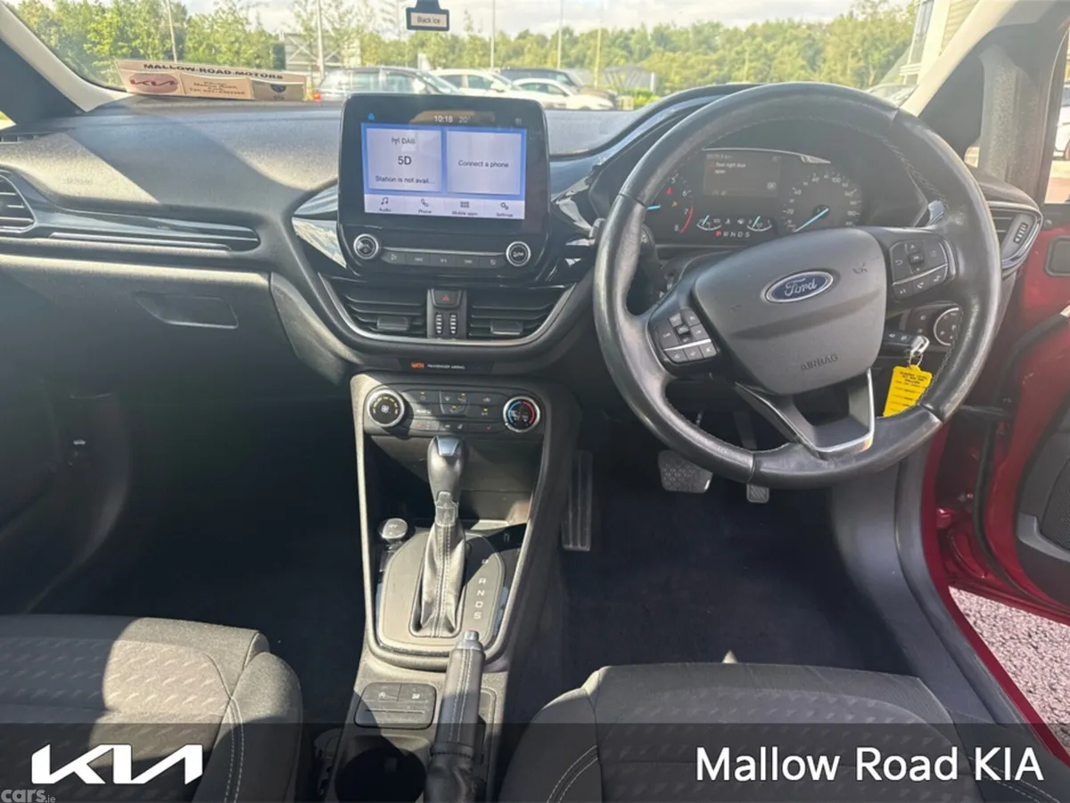 Ford Fiesta Hatchback, Petrol, 2019, Red