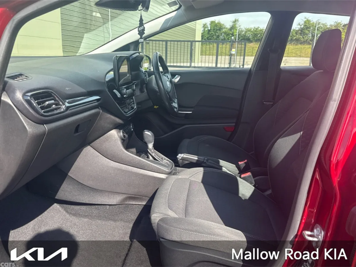 Ford Fiesta Hatchback, Petrol, 2019, Red