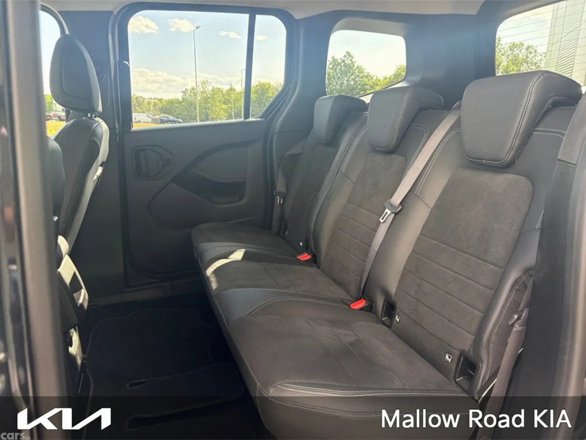 Mercedes-Benz T-Class MPV, Diesel, 2024, Black