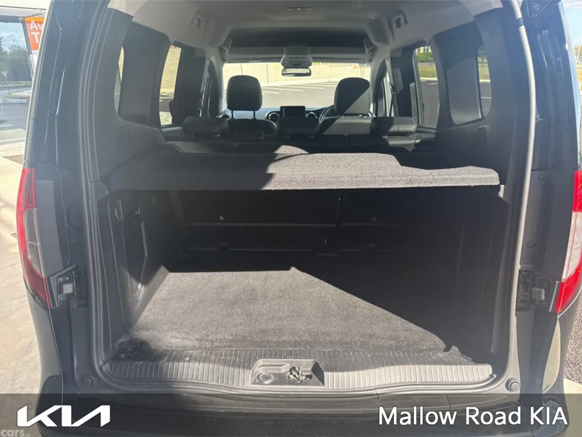 Mercedes-Benz T-Class MPV, Diesel, 2024, Black