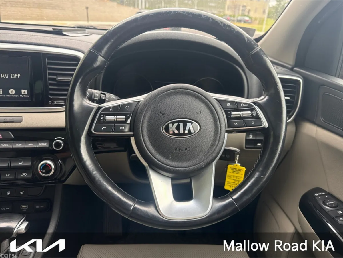 Kia Sportage MPV, Diesel, 2019, Red