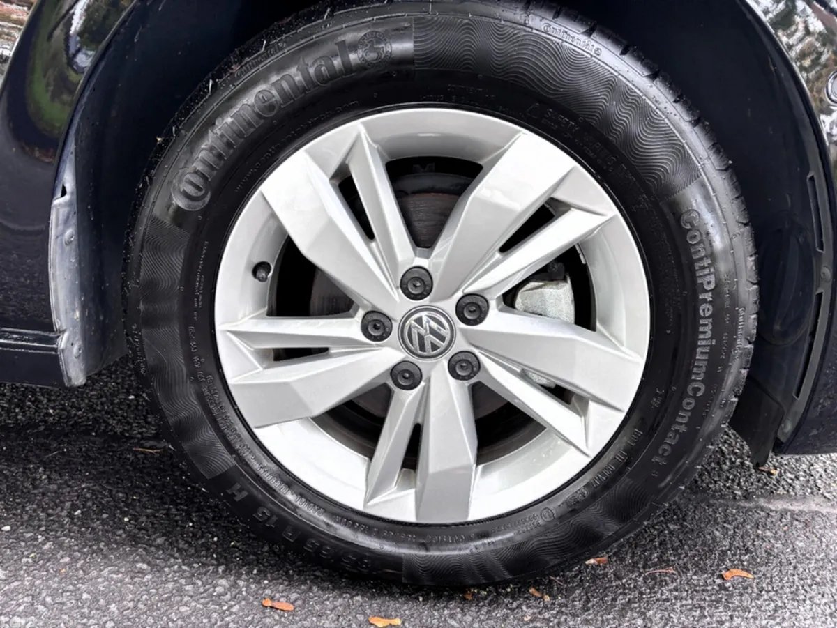 Volkswagen Polo Hatchback, Petrol, 2020, Black