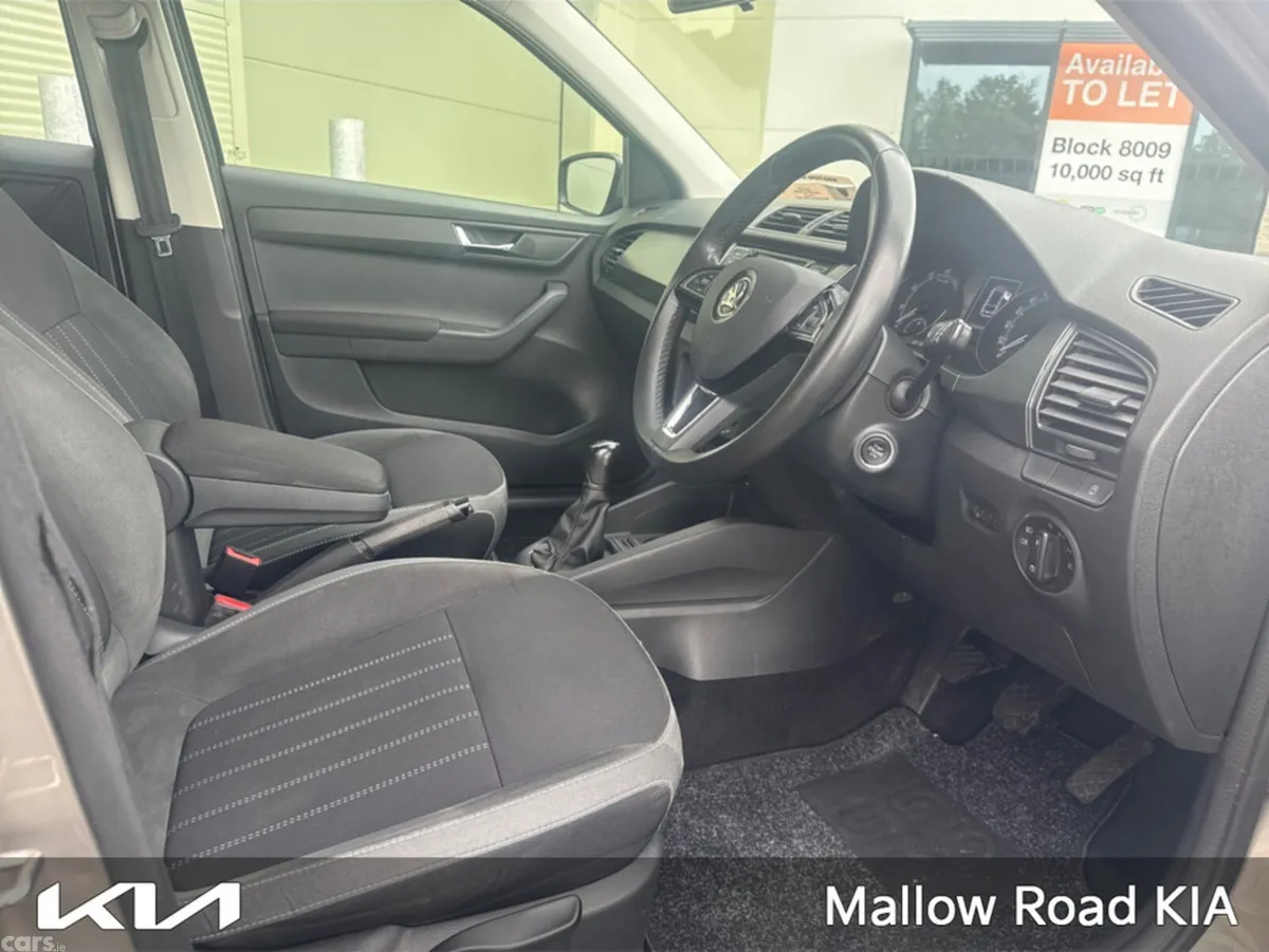 Skoda Fabia Estate, Petrol, 2019, Grey