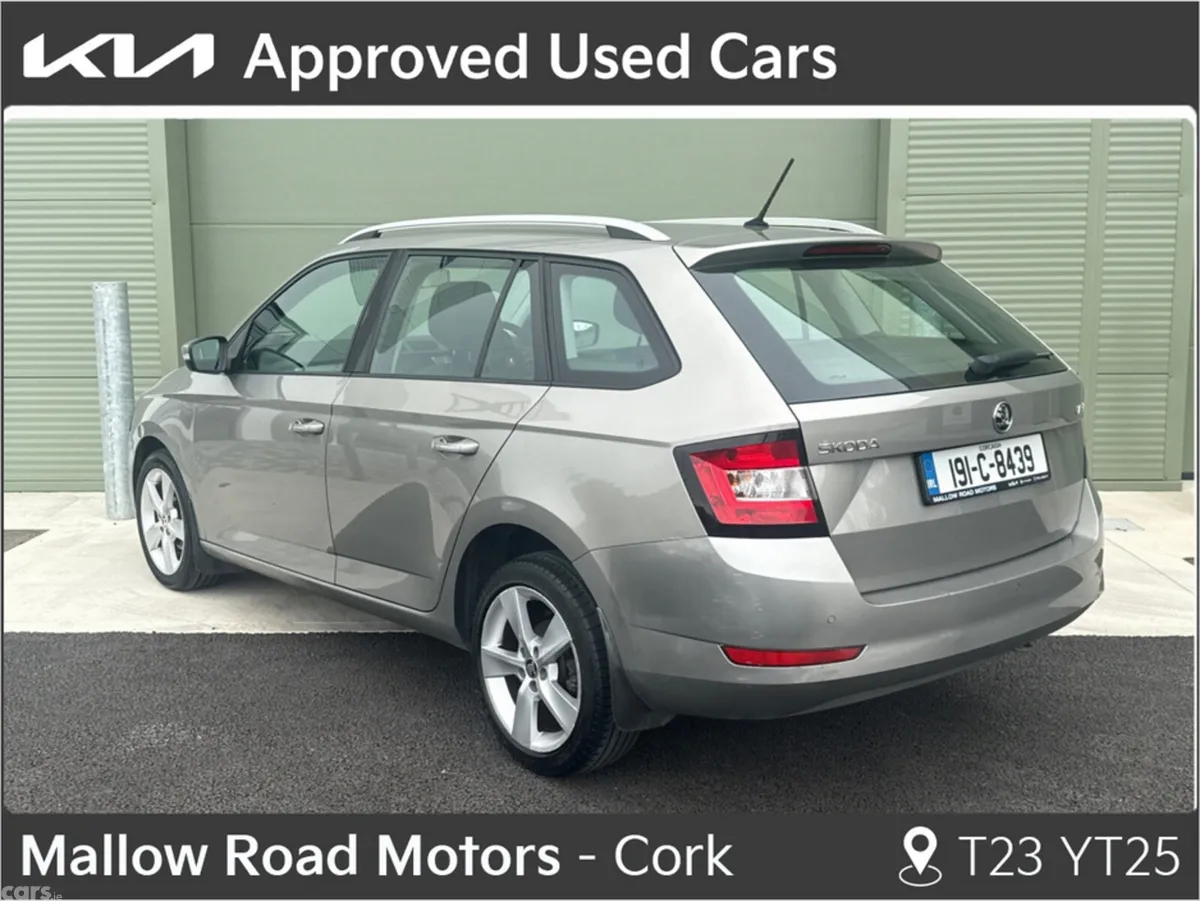 Skoda Fabia Estate, Petrol, 2019, Grey