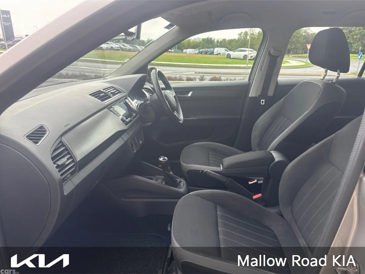 Skoda Fabia Estate, Petrol, 2019, Grey
