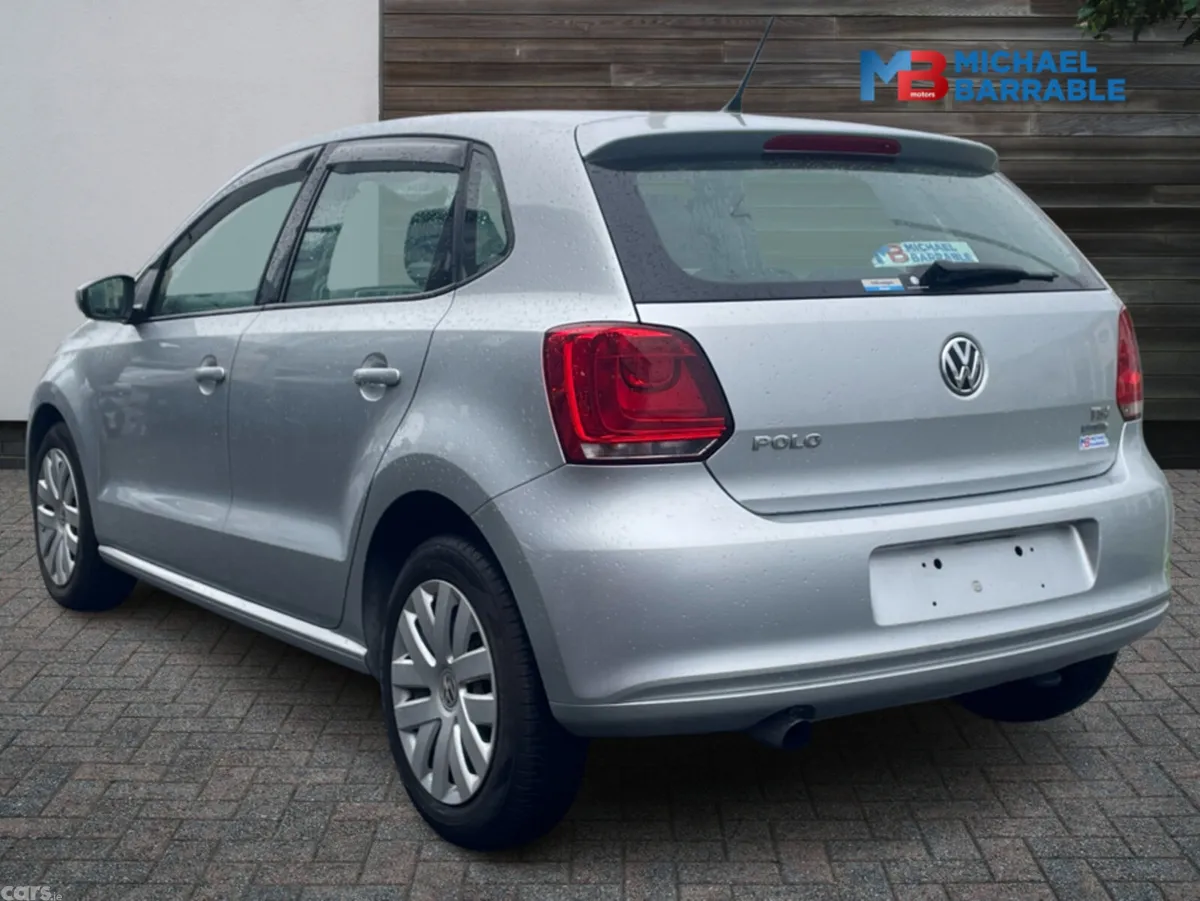 Volkswagen Polo Hatchback, Petrol, 2013, Silver