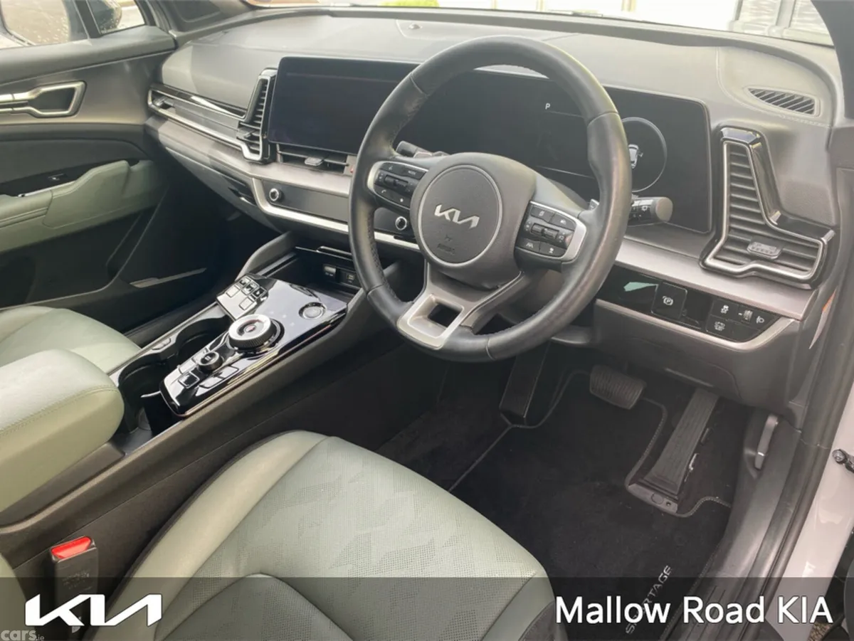 Kia Sportage MPV, Petrol Hybrid, 2024, Grey