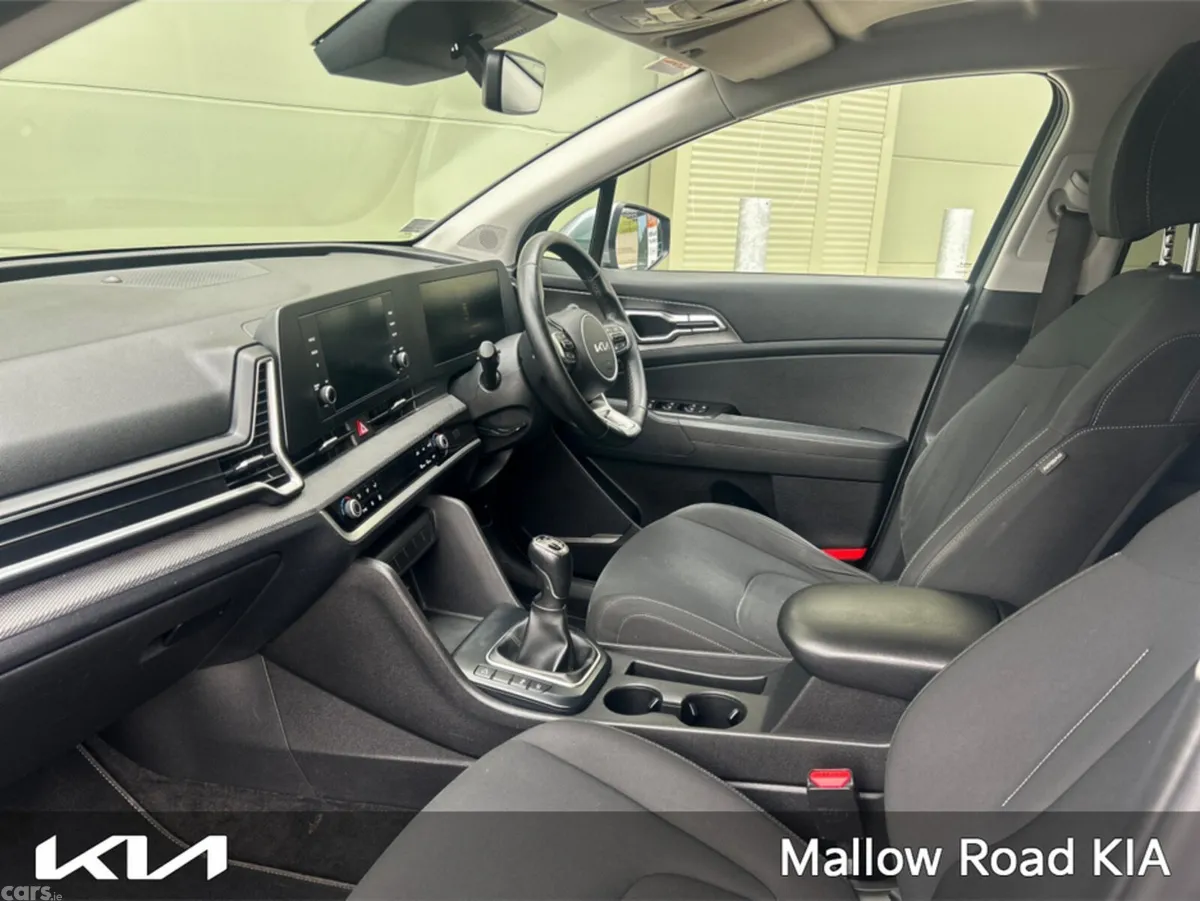 Kia Sportage MPV, Diesel, 2023, Grey