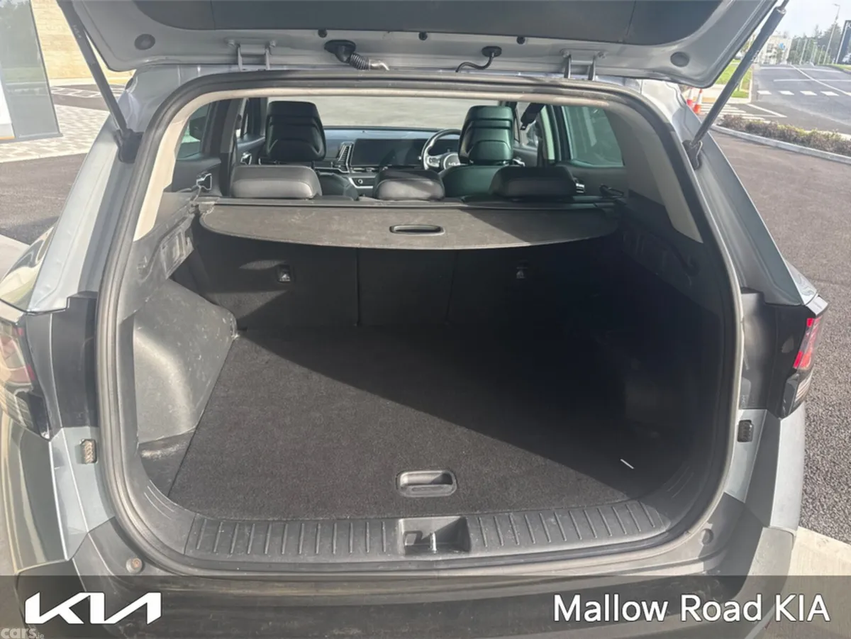 Kia Sportage MPV, Diesel, 2022, Grey