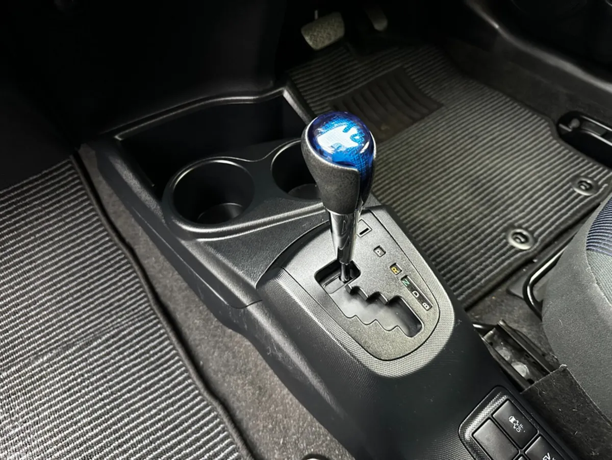 Toyota Aqua Hatchback, Petrol Hybrid, 2015, White