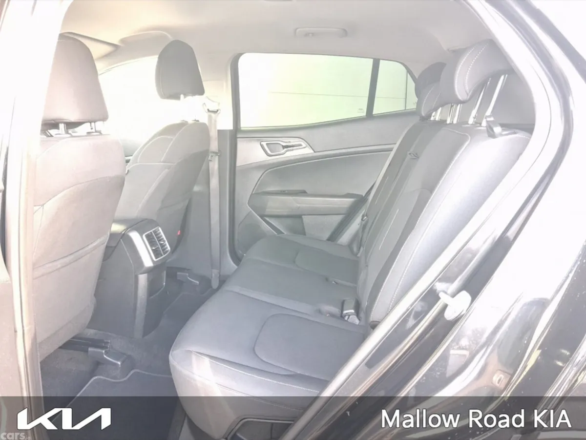 Kia Sportage MPV, Diesel, 2023, Black