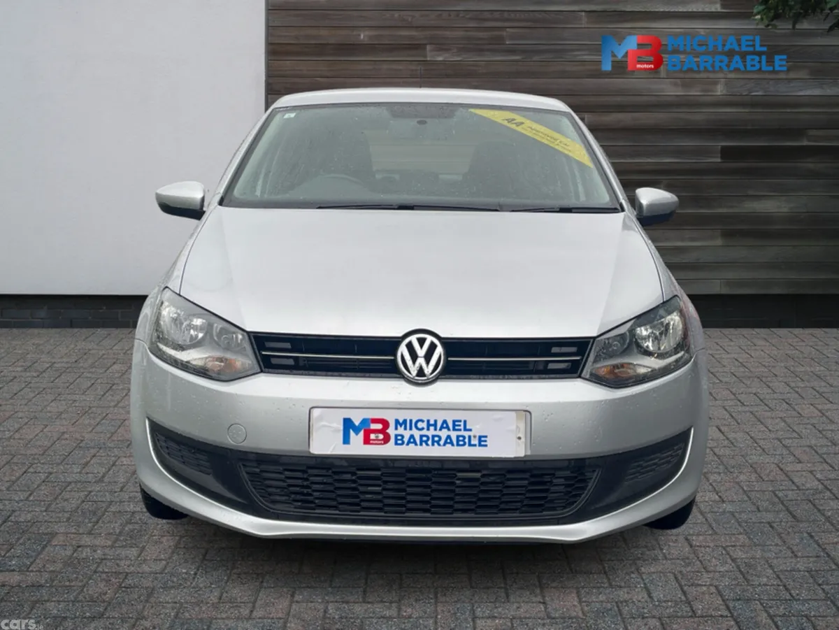 Volkswagen Polo Hatchback, Petrol, 2013, Silver