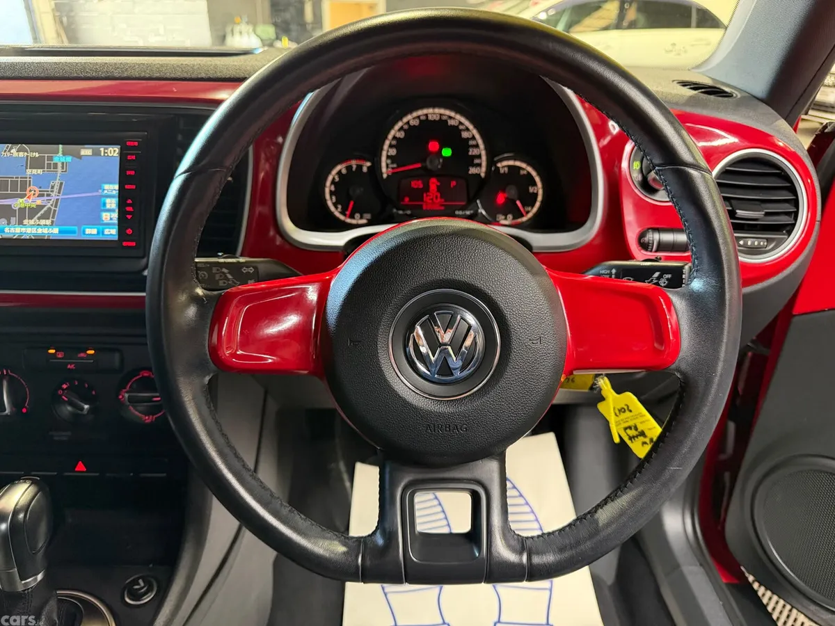 Volkswagen Beetle Hatchback, Petrol, 2013, Red