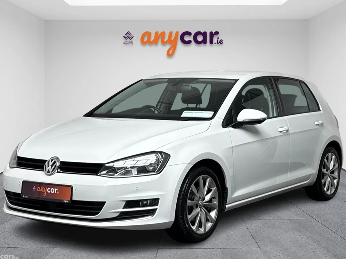Volkswagen Golf Estate, Petrol, 2016, White