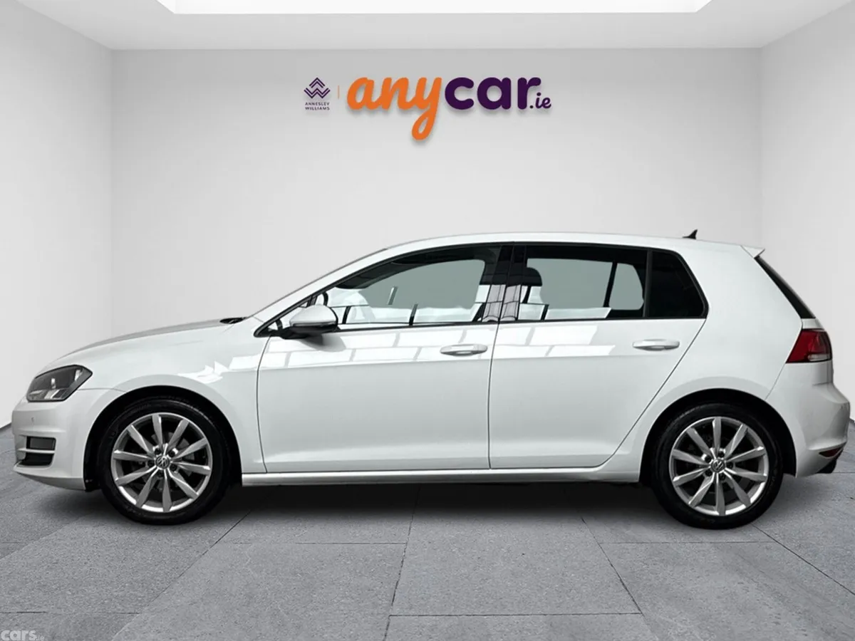 Volkswagen Golf Estate, Petrol, 2016, White