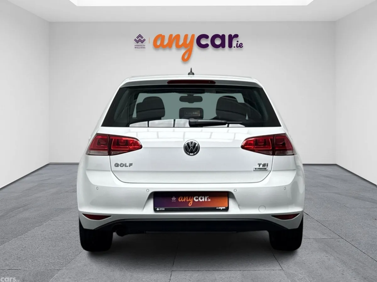 Volkswagen Golf Estate, Petrol, 2016, White