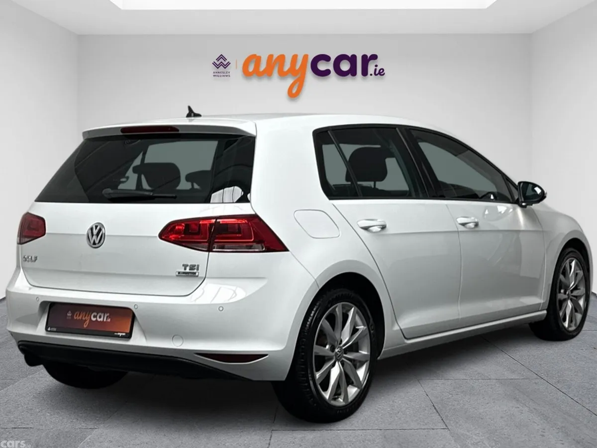 Volkswagen Golf Estate, Petrol, 2016, White