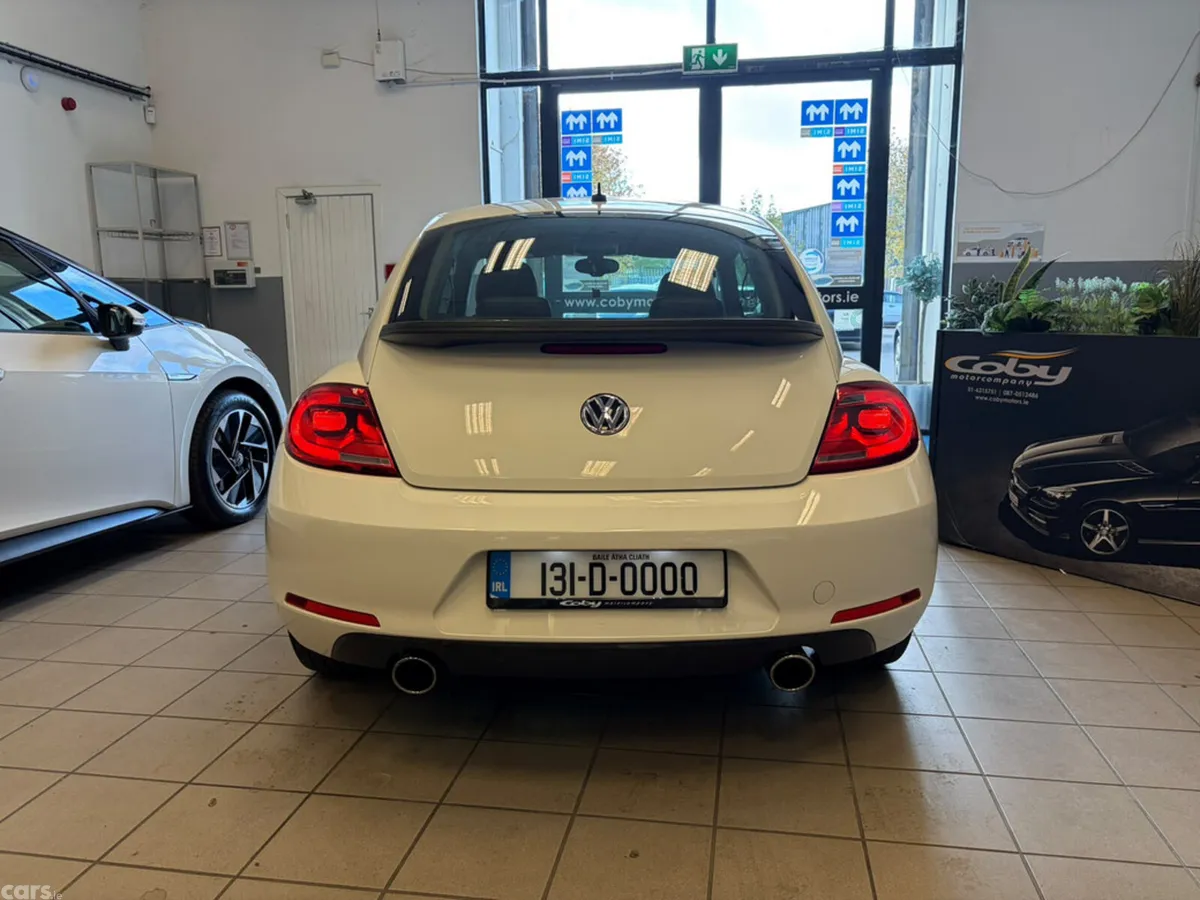 Volkswagen Beetle Hatchback, Petrol, 2013, White