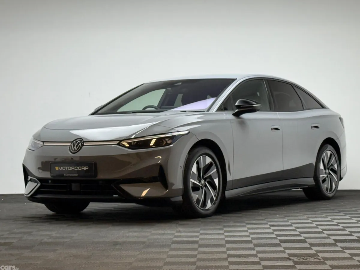 Volkswagen ID.7 Hatchback, Electric, 2024, Grey
